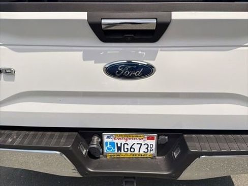 Used 2015 Ford F150 XLT w/ Equipment Group 302A Luxury RWD image 7