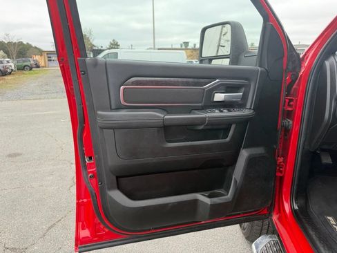 Used 2024 RAM 2500 Big Horn w/ Bed Utility Group AWD/4WD image 13