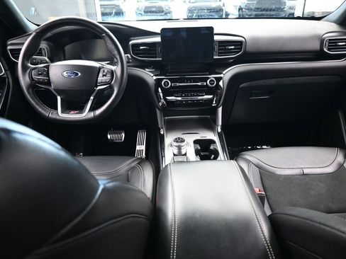 Used 2023 Ford Explorer ST AWD/4WD image 43