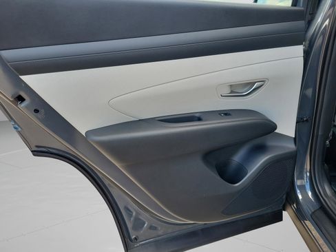 New 2026 Hyundai Tucson SEL image 13