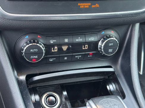 Used 2016 Mercedes-Benz GLA 45 AMG 4MATIC image 27