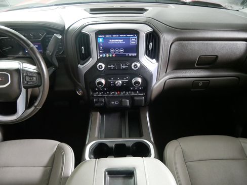 Used 2019 GMC Sierra 1500 SLT w/ SLT Premium Plus Package AWD/4WD image 10