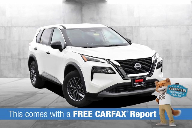 Used 2023 Nissan Rogue S FWD image 2
