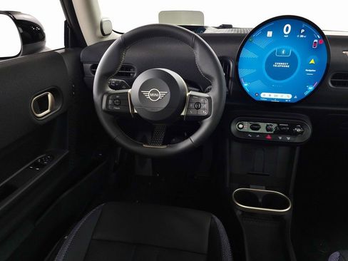 Used 2025 MINI Cooper S image 18