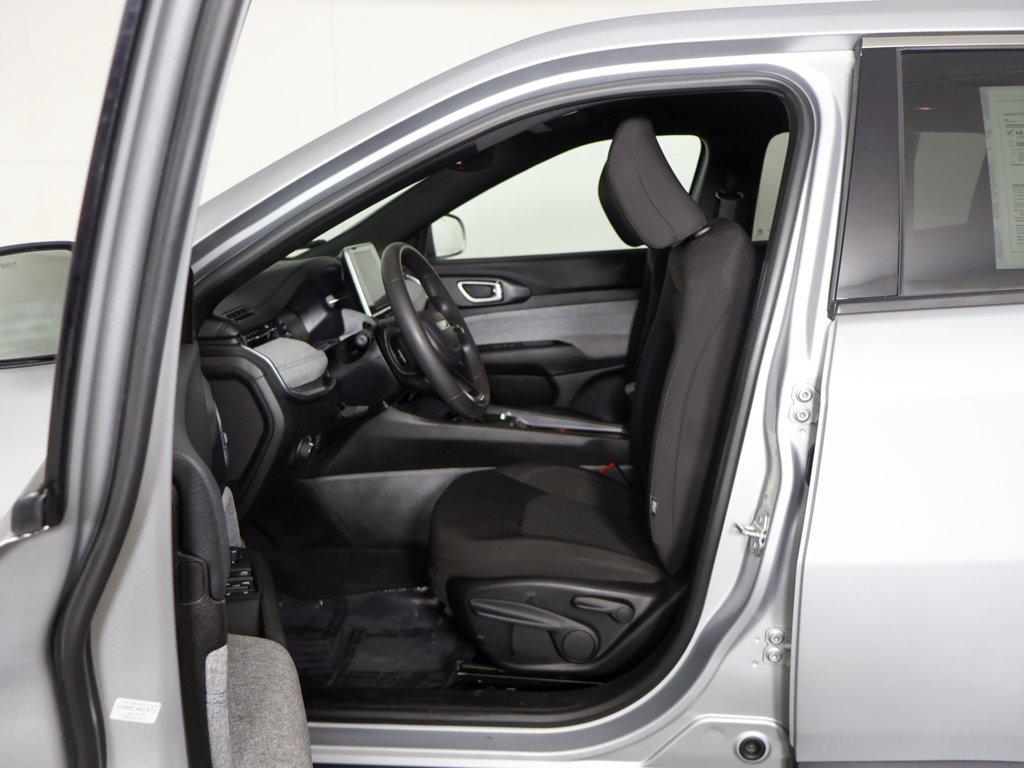 Used 2025 Jeep Compass Sport AWD/4WD image 27
