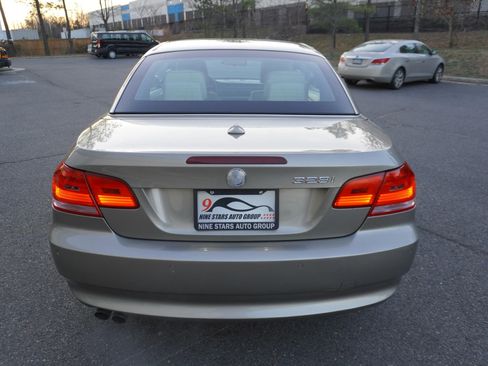 Used 2009 BMW 328i Convertible image 6