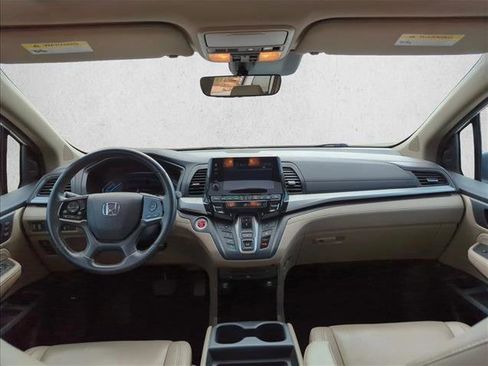 Used 2020 Honda Odyssey Touring image 20