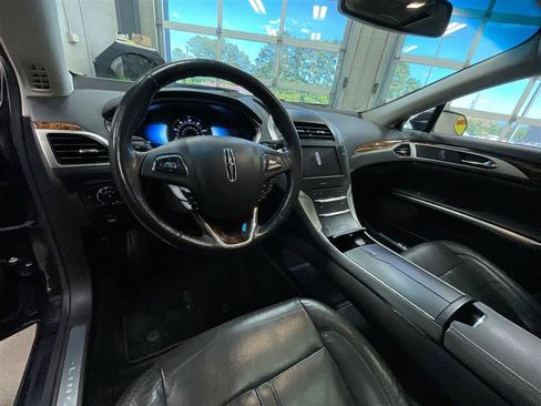 Used 2014 Lincoln MKZ Hybrid FWD image 13