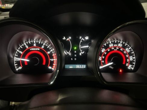 Used 2010 Toyota Highlander 4WD image 9