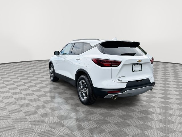 Certified 2024 Chevrolet Blazer LT FWD image 9