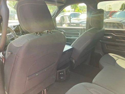 Certified 2025 RAM 2500 Big Horn AWD/4WD image 23