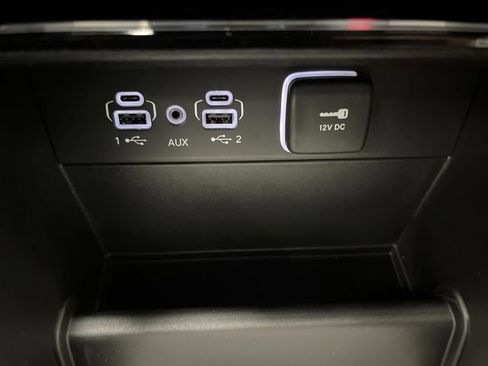 New 2025 Jeep Grand Cherokee L Limited w/ Black Appearance Package image 24