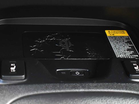 Used 2023 Toyota Corolla XSE image 21