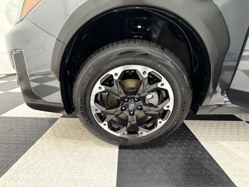 Used 2021 Subaru Crosstrek 2.0i Premium image 9