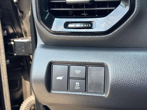 Used 2025 Honda Pilot TrailSport image 23