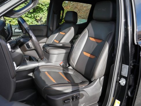 Used 2019 GMC Sierra 1500 AT4 w/ Off Road Performance Package image 38