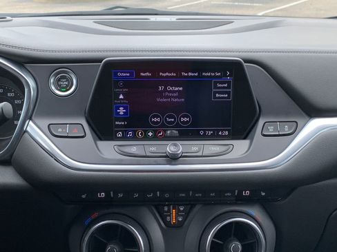 Used 2021 Chevrolet Blazer LT image 16