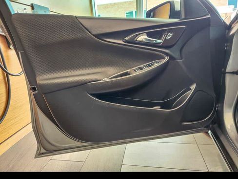 Used 2023 Chevrolet Malibu LT FWD image 20