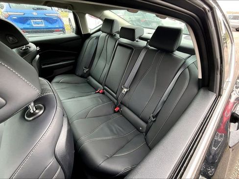 Used 2025 Acura TLX Technology Package image 37