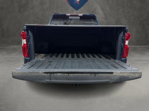 Used 2019 Chevrolet Silverado 1500 LT w/ Texas Edition image 10