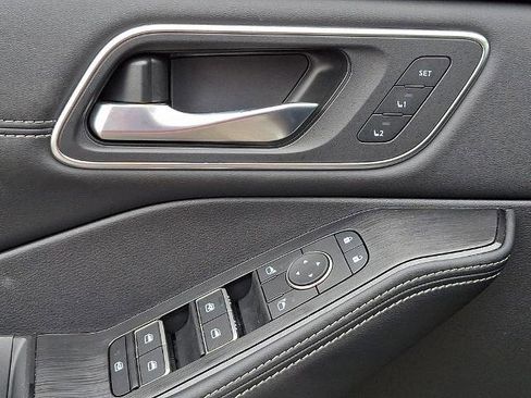 Certified 2025 Nissan Rogue Platinum image 26