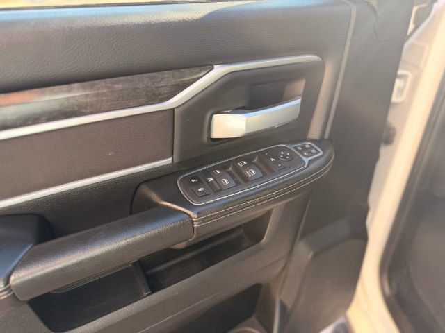 Used 2024 RAM 3500 Big Horn AWD/4WD image 15