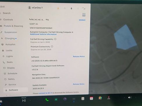 Used 2025 Tesla Model S image 39