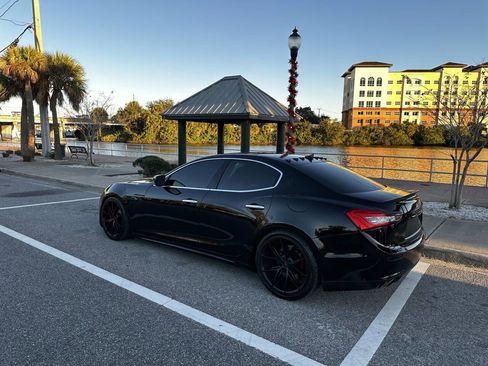 Used 2015 Maserati Ghibli S Q4 image 3