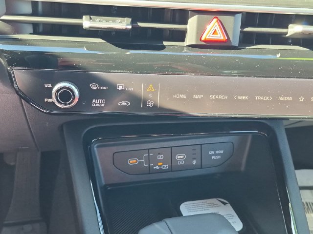 New 2027 Kia K5 GT-Line FWD image 16