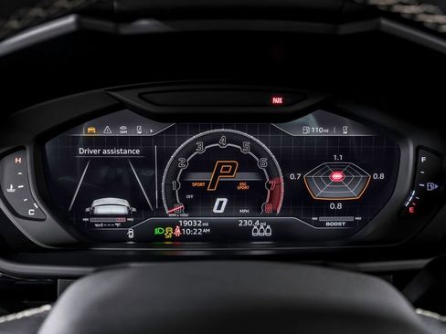 Used 2024 Lamborghini Urus S image 17