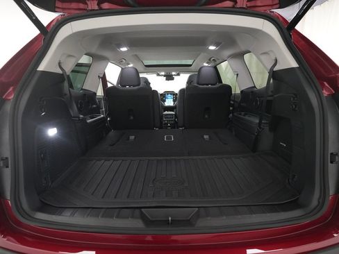 Certified 2025 Subaru Ascent Bronze Edition image 10