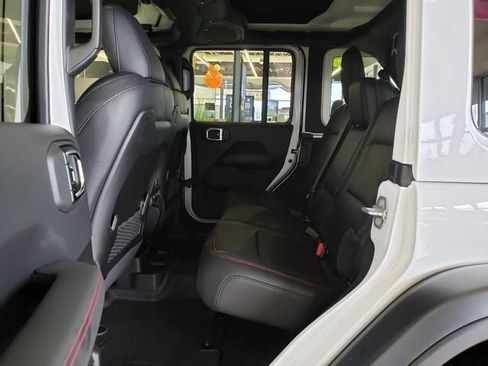 New 2026 Jeep Wrangler Unlimited Rubicon 392 w/ Quick Order Package 27X Moab AWD/4WD image 9