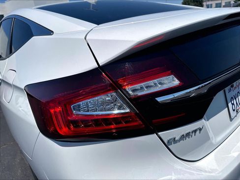 Used 2018 Honda Clarity Touring image 23