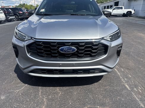 Used 2024 Ford Escape ST-Line AWD/4WD image 9