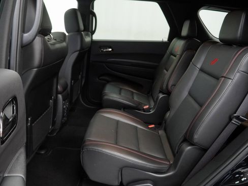 Certified 2025 Dodge Durango GT image 21
