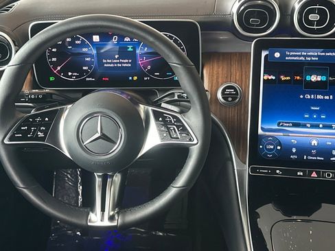 Certified 2025 Mercedes-Benz GLC 300 4MATIC image 14