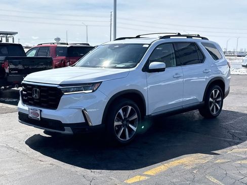 Certified 2023 Honda Pilot Elite image 7