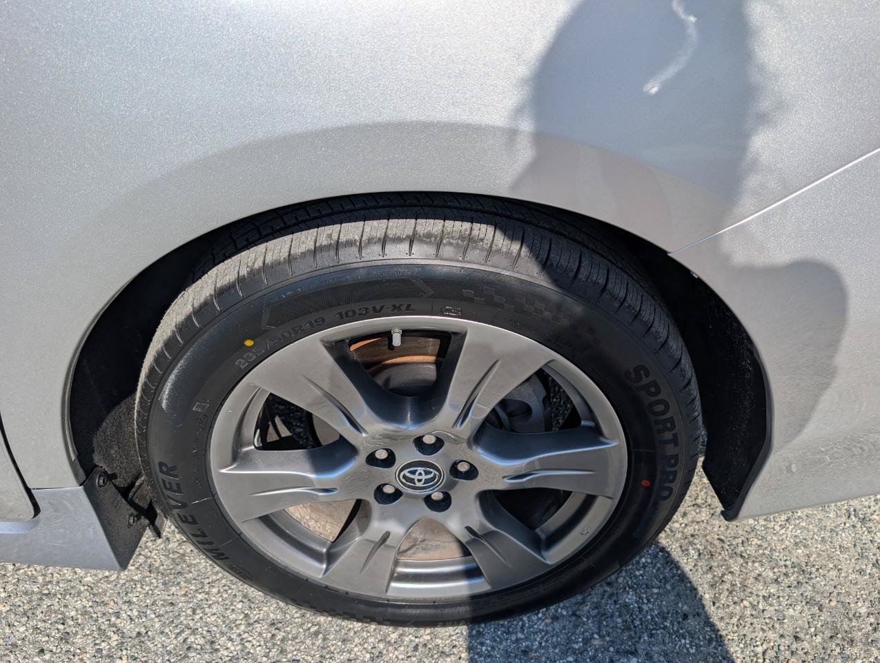 Used 2018 Toyota Sienna SE FWD image 10