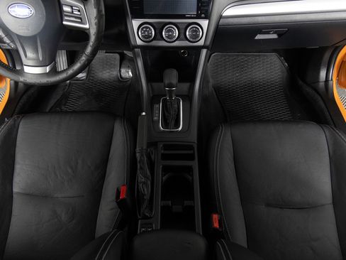 Used 2015 Subaru Crosstrek 2.0i Limited w/ Popular Package #2 image 34