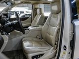Used 2015 Cadillac Escalade Luxury image 4