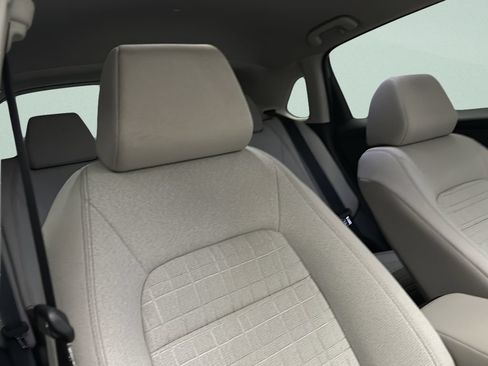 Certified 2023 Honda HR-V LX image 18