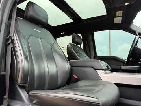 Used 2017 Ford F250 Platinum w/ Platinum Ultimate Package AWD/4WD image 18