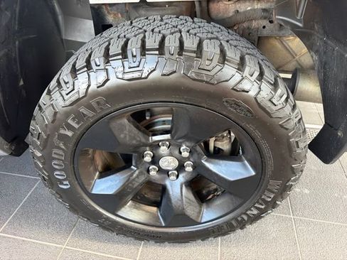Used 2019 RAM 1500 Big Horn AWD/4WD image 5