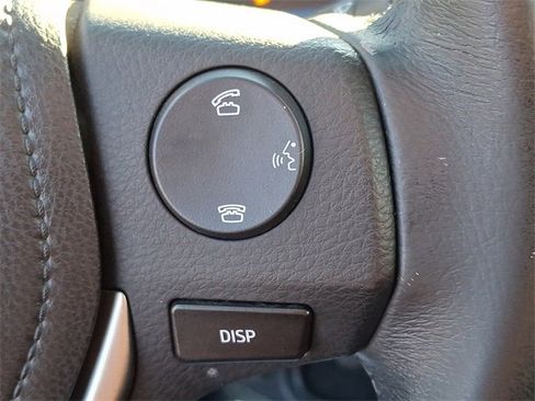 Used 2015 Toyota RAV4 Limited image 21