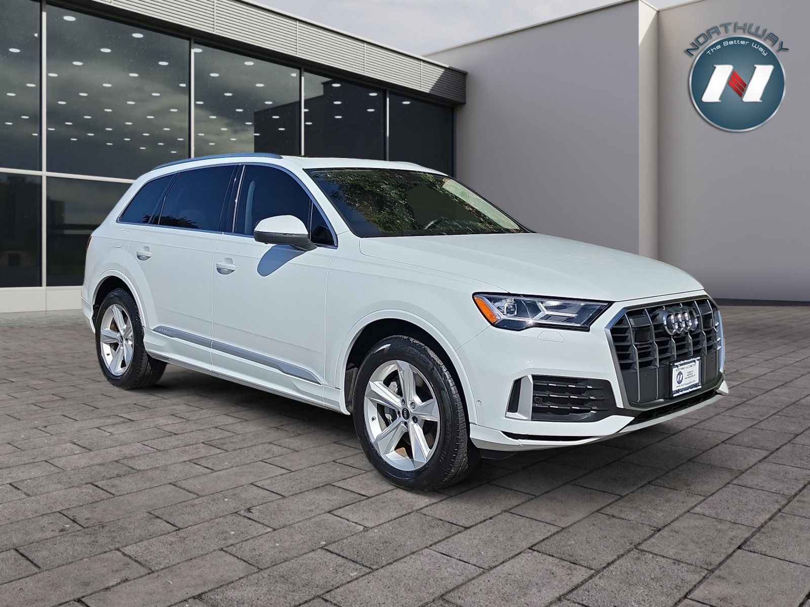 Used 2022 Audi Q7 2.0T Premium Plus w/ Premium Plus Package AWD/4WD image 7