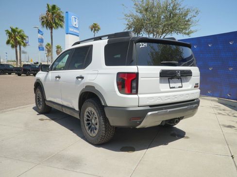 New 2026 Honda Passport TrailSport image 9
