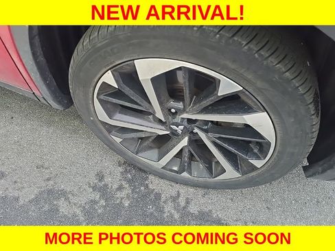 Used 2023 Mitsubishi Outlander SE AWD/4WD image 15