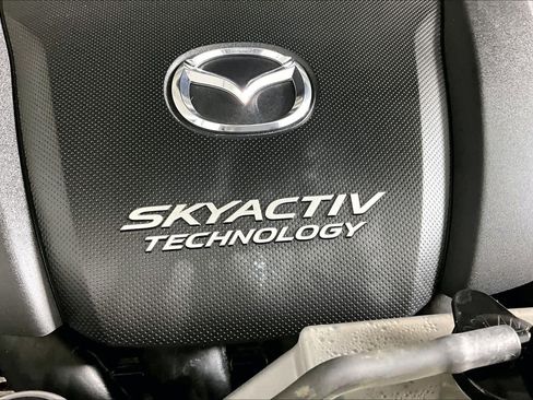 Used 2018 MAZDA CX-5 Touring w/ Preferred Equipment Package FWD image 32
