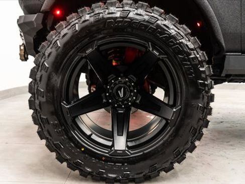 Used 2022 Ford Bronco Outer Banks image 17