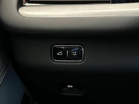 New 2026 Lincoln Navigator Reserve w/ Jet Appearance Package AWD/4WD image 28